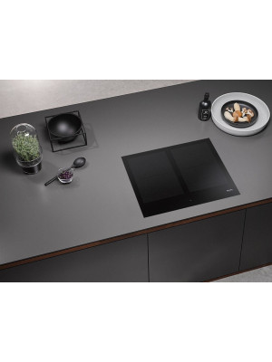 Индукционная варочная панель Miele KM7564FL